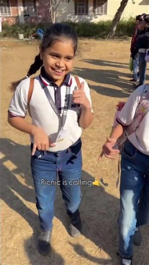 Stop scrolling… this is what a perfect school picnic looks like!