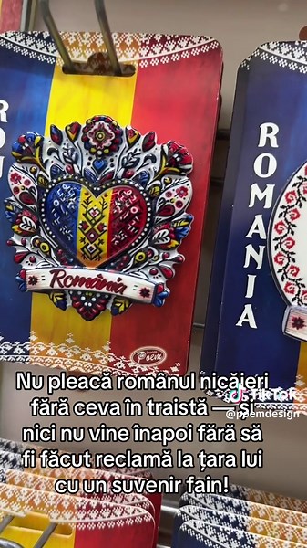 Poem Design pe TikTok