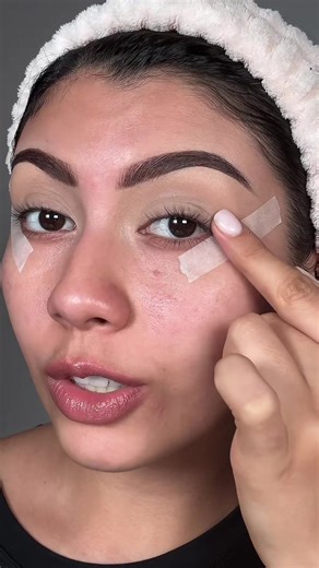 Nuevo maquillaje para Año Nuevo: Tutoriales y Hacks