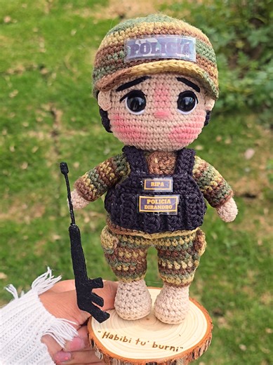 policía a crochet #policia #pnp #pnpperu #dirandro #crochet | Crochet