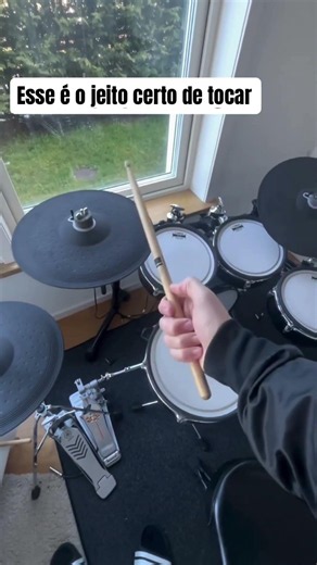 Esse é o jeito certo de tocar 🥁😉