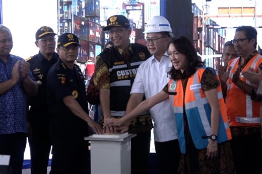 Bea Cukai resmikan pemindai peti kemas perketat pemeriksaan barang - ANTARA News
