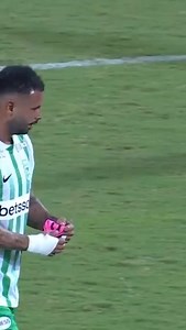 125K views · 11K reactions |  ¡Reconocimiento a Edwin Cardona! ¡El 10, que ayer fue capitán, salió sustituido contra Quindío y la hinchada en el Atanasio Girardot no dudó en pararse y aplaudir al jugador que tantas alegrías les ha dado! #LACOPAxWIN | Win Sports | Facebook