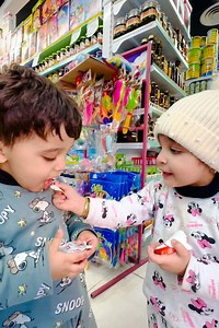 1.4M views · 73K reactions | from Saudi Arabia twins baby girl and boy  Shopping time supermarket #kinder #kinderjoy #twins #babygirl #shopping #supermarket #saudilife #vairalvideo #FacebookPage #facebookreelsviral #facebookreel #firozkavlog | Firoz Kavlog | Facebook