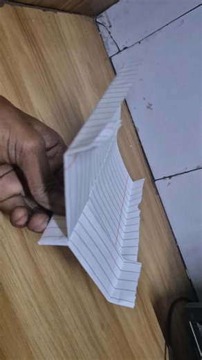 कागदाची विमान कशी बनवायची? ✈️ | Easy Paper Plane Tutorial