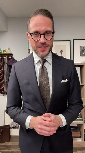 How To Get A PERFECT Tie Dimple