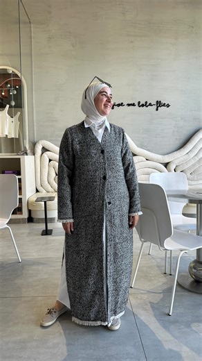 Cozy elegance for chilly days — the modest tunic that keeps you warm and graceful 🤎🍂 Order now .. #longblouse #wideleg #linen #eidoutfit #shemissedme #eidcollection #modesty #hijabfashion #longshirt #winteroutfits2024#ramadan #ramadan2020 #koftan #kaftanramadhan #kaftan #ramadanoutfit #kaftanmodern #omra | Komu Lale