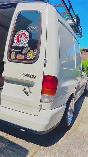 Exploring the VW Caddy MK2: A Classic Reimagined