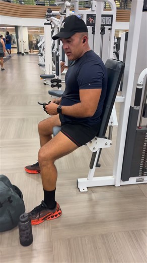 14K views · 43 reactions | Just a muscle squeeze | Derrick-Veigh Robinson | Facebook