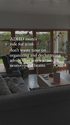 Caroline Thor | ADHD Support | Home Organizing + Decluttering on Instagram: "Neurotypical advice? Thanks, but no thanks... when you’re a woman with ADHD, life doesn’t always happen in straight lines. You start a task, get pulled into another one, remember something else you forgot, and before you know it, the original thing is still sitting there. Sometimes you genuinely can’t finish the job in one go, no matter how good your intentions are. Here is what might help: ✨Step 1: If you can’t finish,