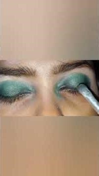 Green color eye makeup💚 #makeup #tutorial #eyes #shorts #eyeshadow #greenmakeupchallange