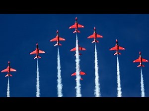 4Kᵁᴴᴰ RAF Red Arrows Aerobatic Team - Spectacular Full-Looping-Display !!