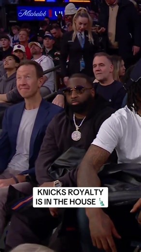 Some New York Knicks legends are courtside tonight