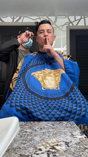 Hilarious Barber Shop Beatbox Prank