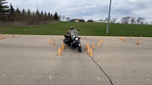 Keyhole practice both directions with Officer Ryan. It’s super important to practice going both left and right with your training drills. Many riders favor the side they are more comfortable with, and they should do exactly the opposite. At Lock & Lean we teach a 5 to 1 practice ratio. 5 of your less favorite direction versus 1 in the direction you are confident in. www.lockandlean.com | Lock and Lean Precision Motorcycle Riding LLC
