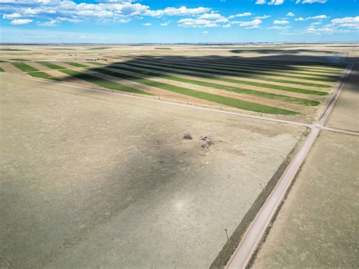 20 Acres - Use by Special Review permit for Mineral Resource Development Facilities and Oil and Gas Support | Weld County | Grover, CO