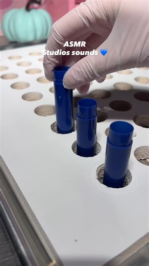 Lipbalmfactory on Instagram: "Immerse yourself in the relaxing world of ASMR with this blue lip balm making video 💙 From the soft melting wax to the smooth pouring sounds, every detail is designed to calm your mind and satisfy your senses. Watch the creamy texture come to life and enjoy every tingle and pop. Do you like soothing sounds or satisfying visuals more? 👀 Follow for more relaxing lip balm ASMR creations and discover new colors every week 💫Plonge dans un moment de détente absolue ave