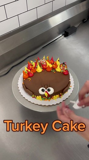 Beautiful Thanksgiving Cake Decorating Ideas