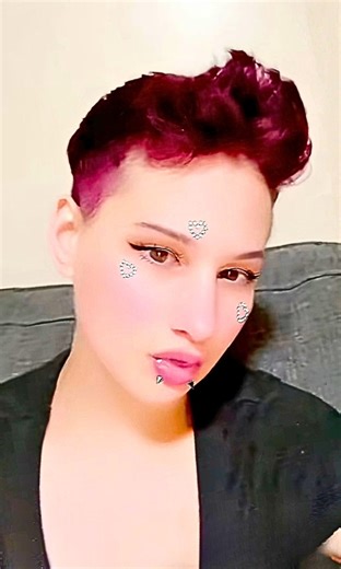 Gypsy Rose debuts new hair 🚨