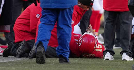 Game report | Chiefs eliminated from playoffs as QB Patrick Mahomes exits with injury