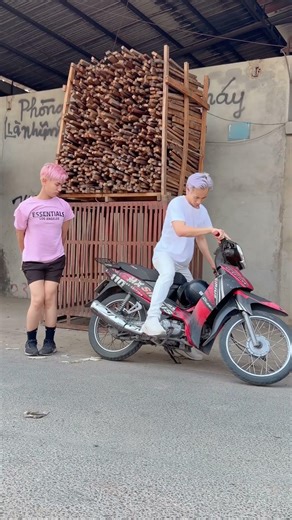 It's not much better either. [BEN EAGLE US] #beneagle #beneagleus #kungfu #fighting #action