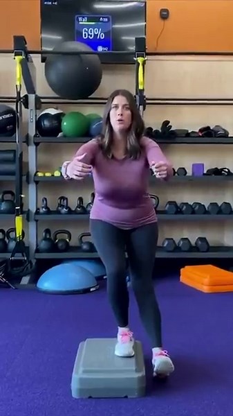 How to Do a Lateral Step Down for ACL Rehab