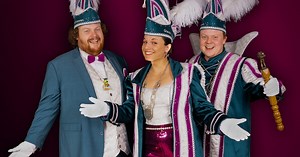 Appel valt bij Markloawen niet ver van de boom: graaf Jason, gravin Marijn en sik Kevin