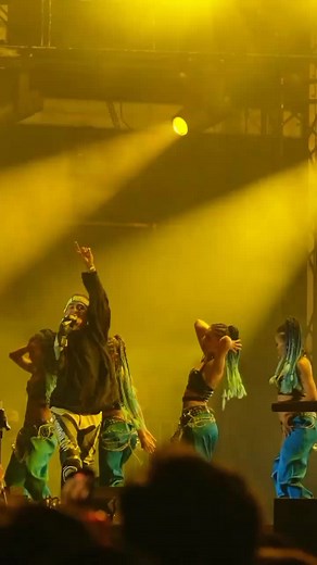 ozuna | en el escenario de coca cola @OZUNA @Ozuna