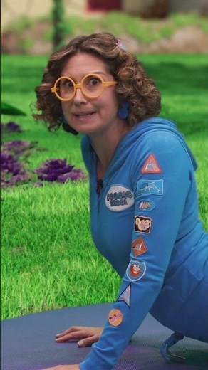 Encanto Mini Yoga Flow Exercise For Kids! #shorts