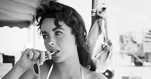 Elizabeth Taylor's Stunning Vintage Styles Over The Years