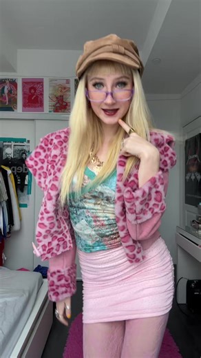 emma____k (@emma____k)’s videos with Fireflies - Owl City