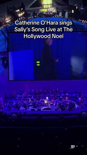 The Nightmare Before Christmas Hollywood Bowl 30th Anniversary Concert with Catherine O'Hara singing Sally’s Song. Catherine joins as the special Sunday Night guest. #thenightmarebeforechristmas #nightmarebeforechristmas #dannyelfman #hollywoodbowl #hollywood #halloween