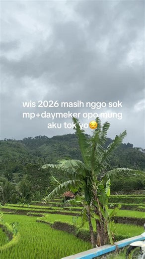 Exploring the GL100 Indonesia: Full Croom and Titanium