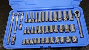 Cornwell Tools new product alert! 42 Piece 1/4" Drive All Metric Super Set. Includes 2", 4" and 6" extensions, 1/4" Drive Universal Joint, 1/4"-3/8" Drive Adapter, Standard, Mid-Length and Deep sockets 5mm-15mm and Fine Tooth Ratchet. Grab this great set today! | Cornwell Quality Tools