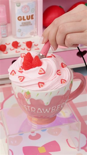 This is the slime everyone keeps coming back for 💖 Thick, glossy, ultra-satisfying, and topped with the cutest add-ins — it’s one of those textures you have to feel to understand. Perfect for: 🧪 Sensory play & stress relief 🎁 Gifting (kids parents love this one) 🍓 Anyone who loves smooth, clicky, glossy textures Watch it stretch, swirl, and shine — then tap the product to bring this cozy little moment home ✨Strawberry Mousse Fluffy Butter Signature Dome™ Slime #KawaiiSlimeCompany #TikTokShop