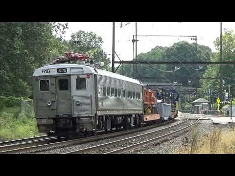 20190910 September 10 2019 SEPTA wire train Silverliner IVs CSX Q032 Woodbourne Station Trenton Line