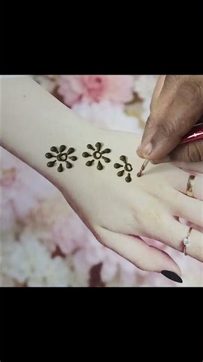 Simple Dotted Flower Mehendi Design | Easy Finger & Hand Mehndi for Beginners | Quick Arabic Style