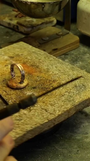 How to make this ring #GoldTutorial #JewelleryTutorial #LearningVideo #SkillVideo #CraftVideo | Hallmark Craft