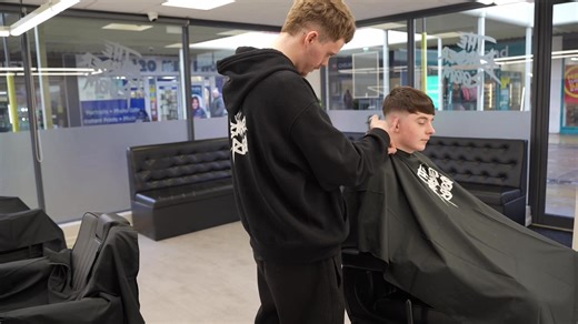 Hilarious Moments in the Barber Shop