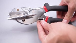 Multi Angle Miter Shears Cutter Tool, Handheld High Carbon Steel Trunking Shears, Adjustable 45 To 135° Miter Scissors, Trim Cutter Hand Tool for Cutting Soft Wood,Plastic,PVC,Molding Trim