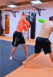 Scariest Boxing Combinations: Master These Moves!