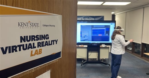 Kent State nursing students use AI and virtual reality to practice on patients