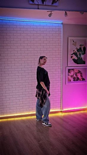 ONEUS - TIME MACHINE Dance Cover | Hann K-Covers #ONEUS #TIMEMACHINE #kpop #shorts ‪@ONEUS‬