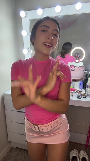 AmberxSummer (@theamberxsummer)’s videos with Mamushi (feat. Yuki Chiba) - Megan Thee Stallion