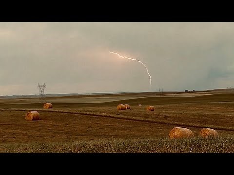 Loudest Thunder Clap & Lightning Bolt I’ve Ever Heard