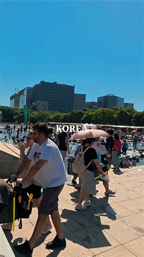 서울 여의도 한강공원, 시원한 물빛 광장 워킹투어 Seoul Yeouido Hangang Park, Cool Water Light Plaza Walking Tour
