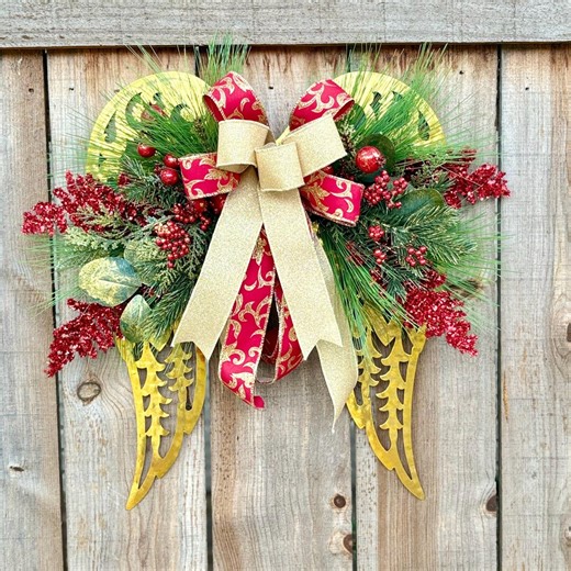 Christmas Angel Wing Wreath: Gold Wings, Red & Gold Bow, Holiday Decor - Etsy