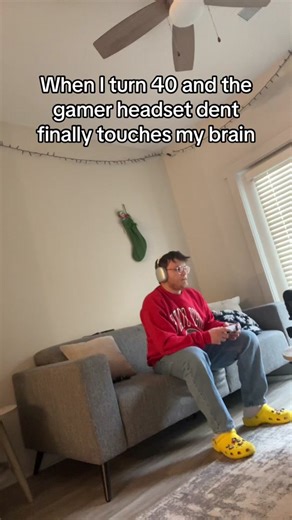 The Hilarious Gamer Headset Dent Journey at 40!