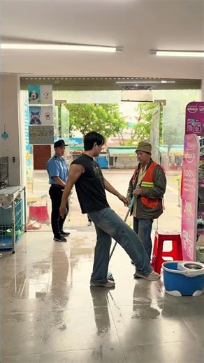 Always show respect to the elderly [ONEKINDMAN] #onekindman #kindness #respect #help