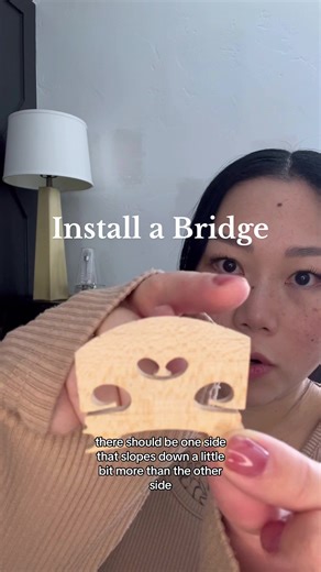 How to install a bridge! #violin #violinlesson #beginnerviolin #violinthings